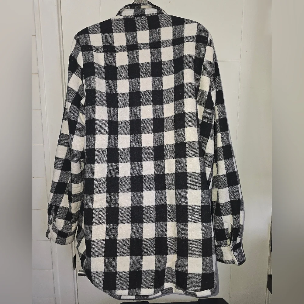Bluivy Plaid Sherpa Lined Black/White Checkered Shacket Sz L - Picture 8 of 10